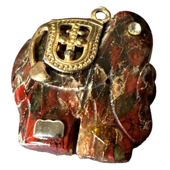 Vintage Carved Elephant Red Jasper Pendant Charm Handmade Cultural Spiritual - Picture 4 of 8